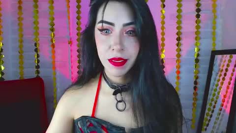 Snapshot of sky_girl1 chatting on 02-20-25, 09:53 Mile online show from 02-20-25, 09:53