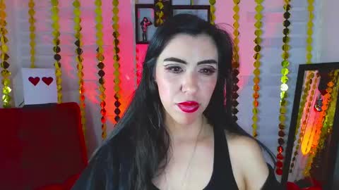 Snapshot of sky_girl1 chatting on 02-27-25, 06:40 Mile online show from 02-27-25, 06:40