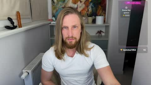 sky_guy25 online show from 05-16-26, 07:56