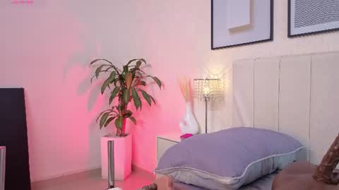 sky_johnson_ online show from 07-14-26, 07:08