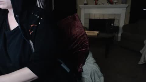 SKYLE   online show from 04-23-26, 11:29