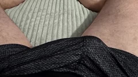 Snapshot of skyblu2031 chatting on 01-13-25, 08:37 skyblu2031 online show from 01-13-25, 08:37