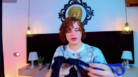 Angel online show from 04-25-26, 07:11