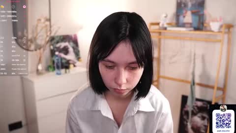 Snapshot of skyemcguire chatting on 10-12-25, 05:39 Melissa online show from 10-12-25, 05:39