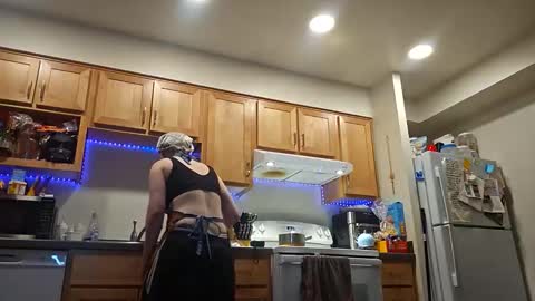 Snapshot of skyisacutie chatting on 04-29-26, 07:12 Skyisacutie online show from 04-29-26, 07:12