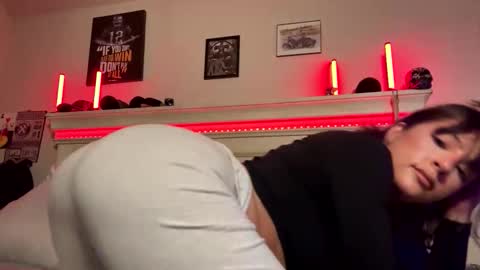 Skylar Angel online show from 04-28-26, 03:55