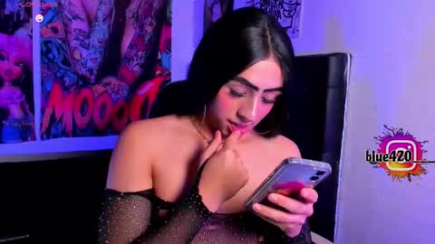 blue online show from 03-06-26, 11:45