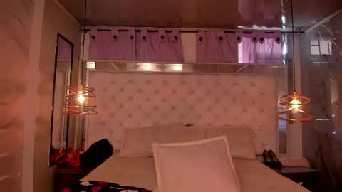 skyler_rouse online show from 06-05-26, 07:41