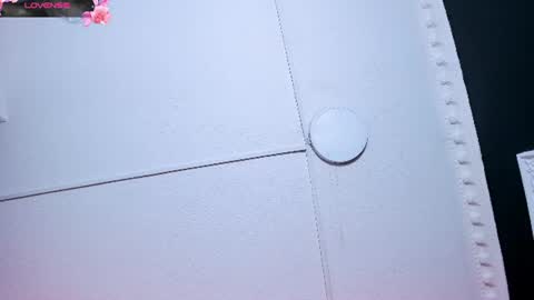 skylerbloom online show from 06-14-26, 07:49