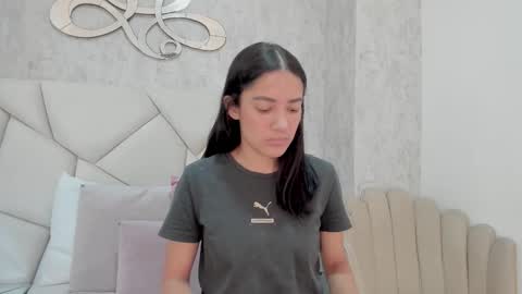 Snapshot of skylerwhite02 chatting on 11-24-25, 07:57 Skyler online show from 11-24-25, 07:57