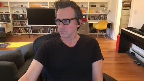 Skyline3371 online show from 02-23-25, 09:48