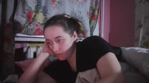 Snapshot of skyressie333 chatting on 12-26-24, 04:47 skyressie333 online show from 12-26-24, 04:47