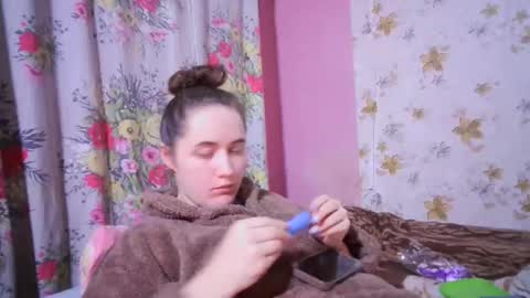 Snapshot of skyressie333 chatting on 01-16-25, 02:51 skyressie333 online show from 01-16-25, 02:51