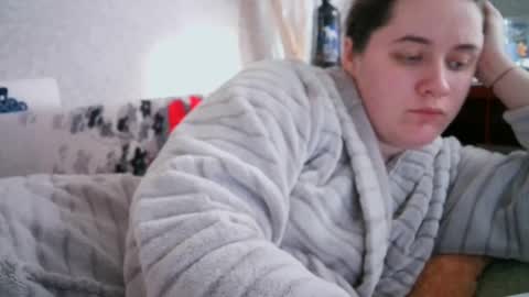 Snapshot of skyressie333 chatting on 03-12-25, 01:40 skyressie333 online show from 03-12-25, 01:40