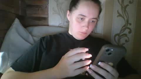 Snapshot of skyressie333 chatting on 10-05-25, 08:18 skyressie333 online show from 10-05-25, 08:18