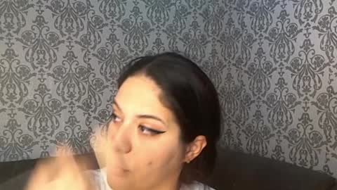 Snapshot of skysupernova chatting on 04-05-26, 08:00 Sky online show from 04-05-26, 08:00