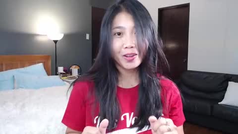 Snapshot of skytime96 chatting on 01-15-25, 02:02 Sky online show from 01-15-25, 02:02