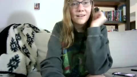 Sky Winters online show from 04-01-26, 04:15