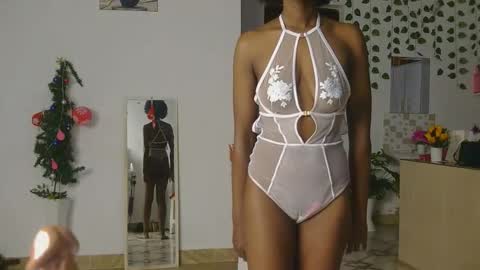 Bella online show from 03-08-26, 02:04