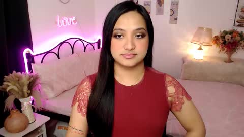 Snapshot of slave_amanda69 chatting on 11-18-25, 09:03 Queen Cyrine online show from 11-18-25, 09:03