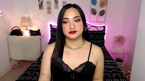 Snapshot of slave_amanda69 chatting on 02-22-26, 02:02 Queen Cyrine online show from 02-22-26, 02:02