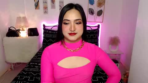 Snapshot of slave_amanda69 chatting on 03-05-26, 02:51 Queen Cyrine online show from 03-05-26, 02:51