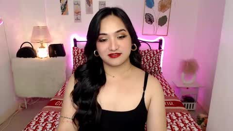 Snapshot of slave_amanda69 chatting on 03-10-26, 01:38 Queen Cyrine online show from 03-10-26, 01:38