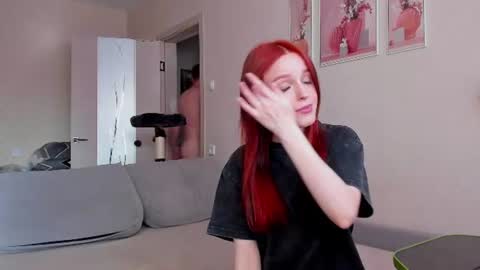 Sophie and David online show from 06-10-26, 02:38