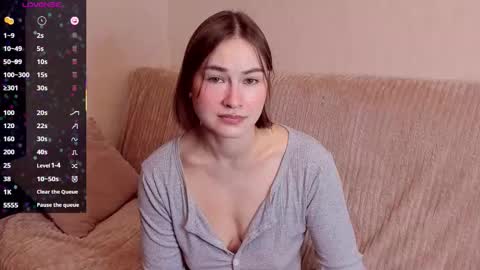 Alice online show from 11-10-25, 12:20