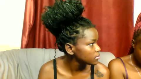 Snapshot of sleek_ass chatting on 02-23-25, 01:42 sleek_ass online show from 02-23-25, 01:42