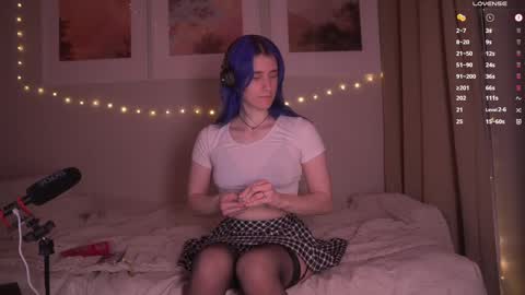 Snapshot of sleepingsonya chatting on 02-22-25, 09:15 Sonya online show from 02-22-25, 09:15