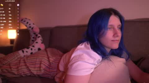 Snapshot of sleepingsonya chatting on 09-23-25, 08:12 Sonya online show from 09-23-25, 08:12