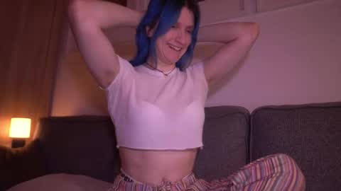 Snapshot of sleepingsonya chatting on 11-05-25, 08:42 Sonya online show from 11-05-25, 08:42