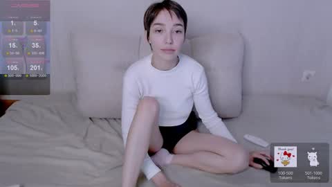sleepy_ash_ online show from 06-17-26, 01:34