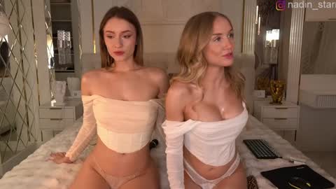 Snapshot of slemgem chatting on 12-01-25, 05:18 Slemgem Amy friends online show from 12-01-25, 05:18