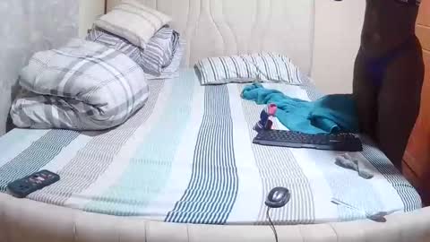slender_sweetbabe online show from 06-04-26, 11:27
