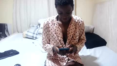 slender_sweetbabe online show from 06-30-26, 10:49