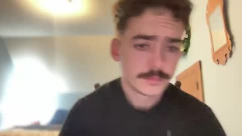 Snapshot of slickmass chatting on 03-04-25, 01:34 SlickMass online show from 03-04-25, 01:34