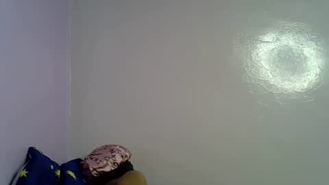 Snapshot of slim_alicia chatting on 09-29-25, 10:36 Alicia online show from 09-29-25, 10:36