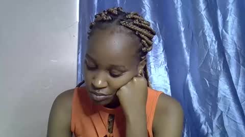 Snapshot of slim_alicia chatting on 02-22-26, 01:53 Alicia online show from 02-22-26, 01:53