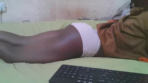 slim_girl3 online show from 05-21-26, 07:21