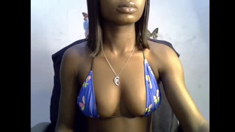 Snapshot of slim_pearl chatting on 10-11-25, 05:00 Teddy online show from 10-11-25, 05:00