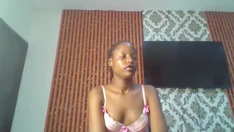 Snapshot of slim_perry chatting on 03-01-26, 12:29 perry online show from 03-01-26, 12:29