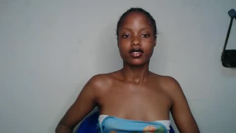 Snapshot of slim_perry chatting on 03-06-26, 09:00 perry online show from 03-06-26, 09:00