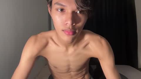 Snapshot of slim_sensation chatting on 11-14-25, 01:43 slim_sensation online show from 11-14-25, 01:43