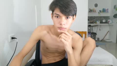 Snapshot of slim_sensation chatting on 05-25-26, 02:01 slim_sensation online show from 05-25-26, 02:01