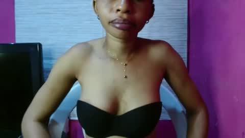 Snapshot of slimass31 chatting on 05-15-26, 01:45 slimass31 online show from 05-15-26, 01:45