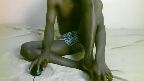 Snapshot of slimbaemagnus chatting on 02-01-26, 07:56 AlexShakul online show from 02-01-26, 07:56