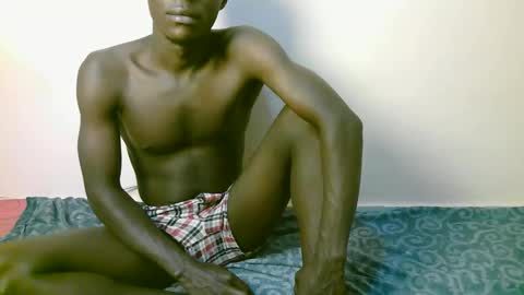 Snapshot of slimbaemagnus chatting on 02-11-26, 01:05 AlexShakul online show from 02-11-26, 01:05