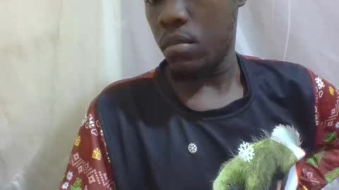 Snapshot of slimbaemagnus chatting on 03-05-26, 11:06 AlexShakul online show from 03-05-26, 11:06